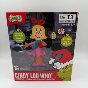 Cindy Lou Who Grinch Christmas Airblown Inflatable 4 ft LED Lights Wreath Gemmy